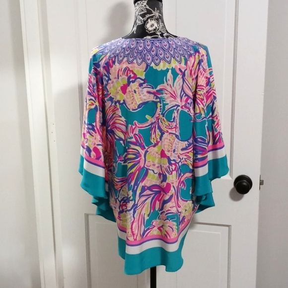 🦄VERY HTF Lilly Pulitzer🦄 - Lettie Top - Picture 2 of 16